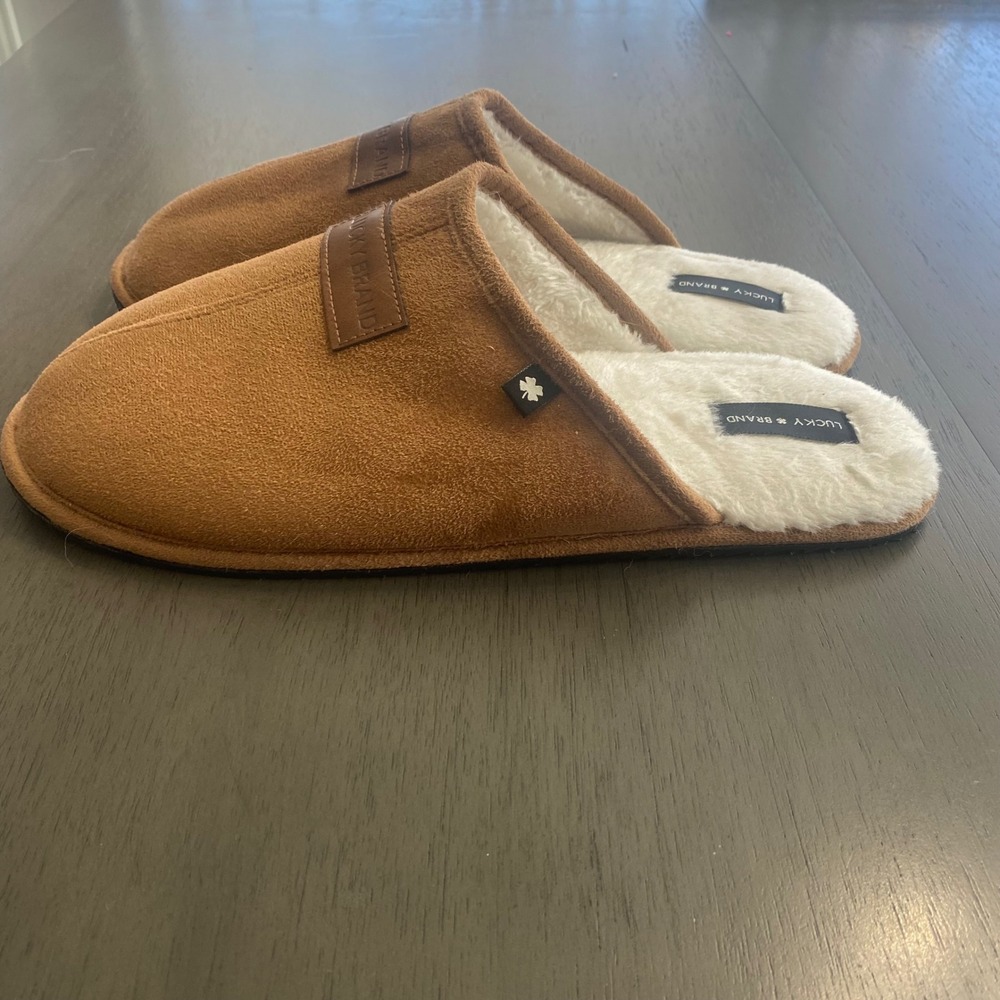 Lucky Brand Mens XL 13 14 Slippers Tan Faux Suede Shearling Lined House Shoes